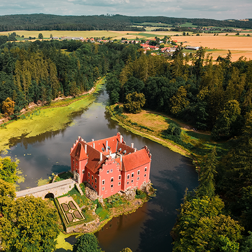 zámek Červená Lhota