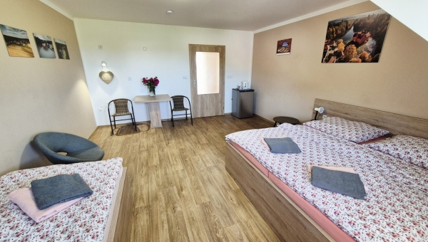 9. Dvoulůžkový pokoj
